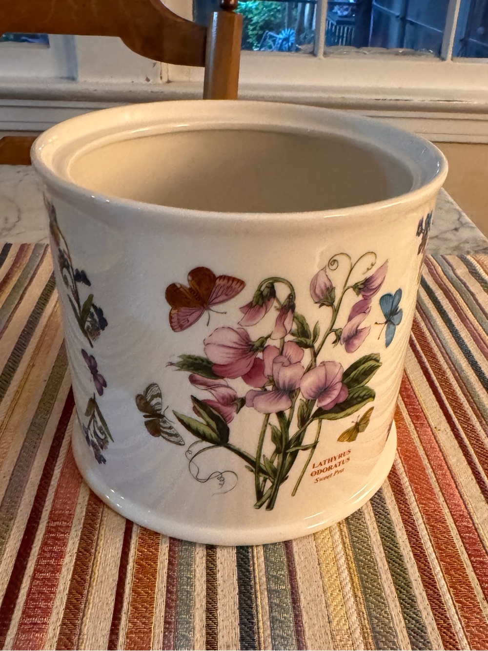 Portmeirion botanic garden large open canister, like new 6x6